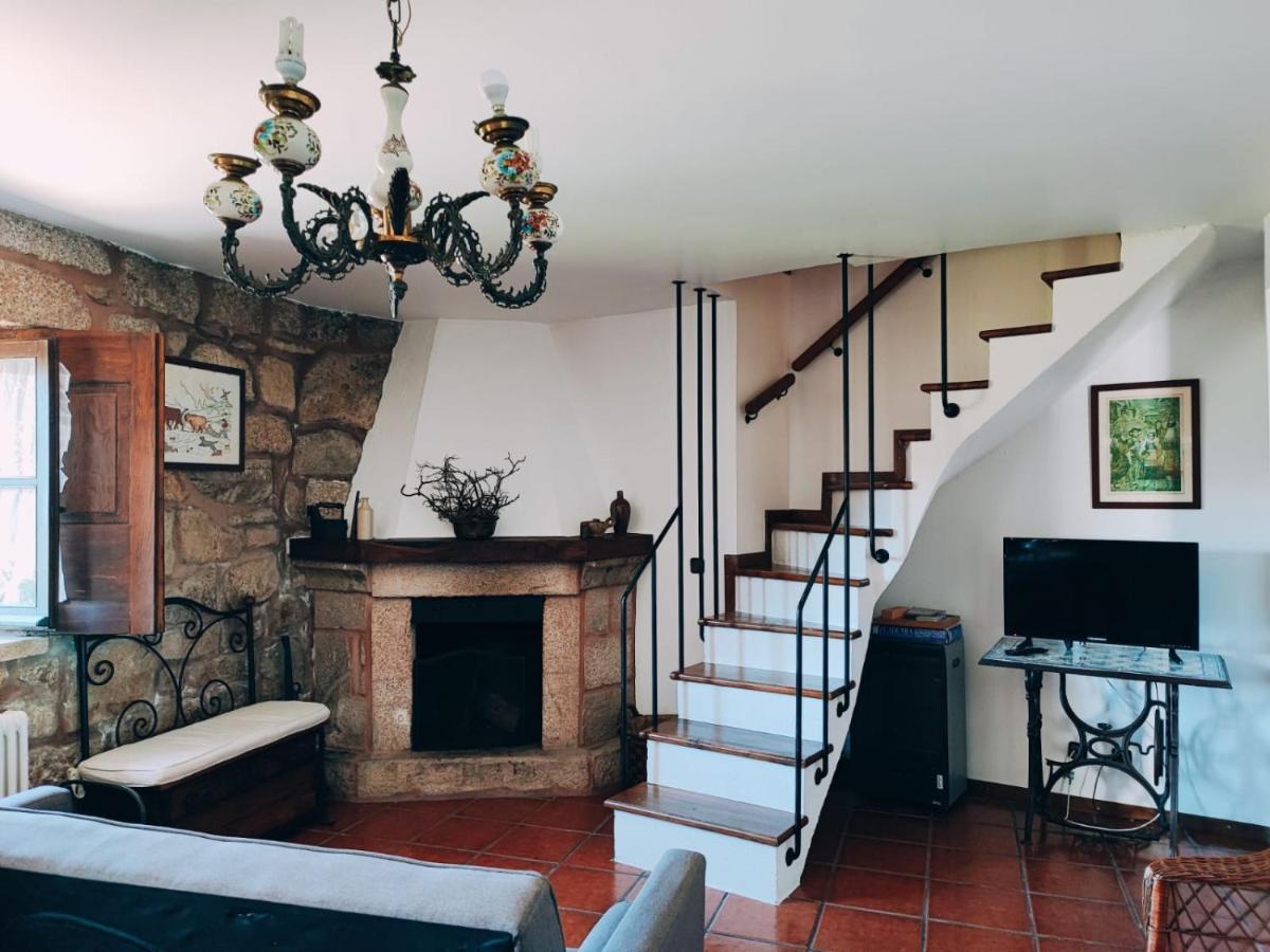 Melgaço Casa Cabreiros De Cimaヴィラ エクステリア 写真